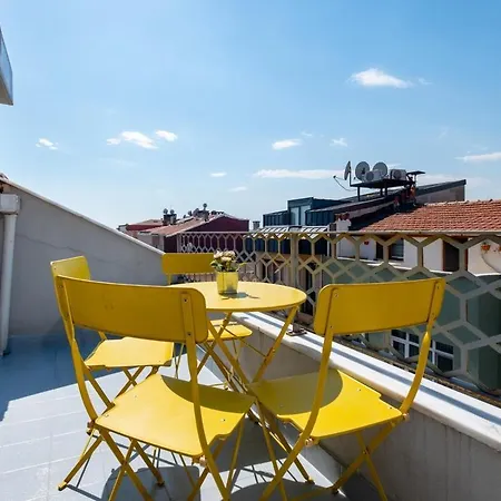 Apartment Cosy Triplex Flat