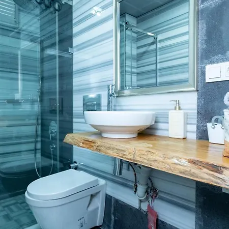 Cosy Triplex Flat Apartment Istanbul